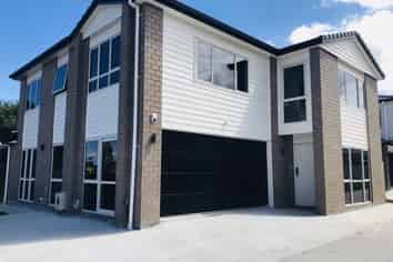 77 Puhinui Road, Papatoetoe