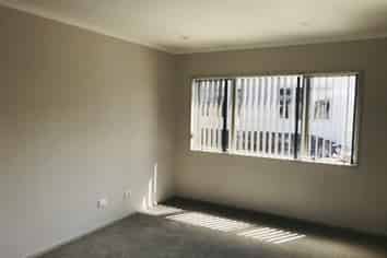 77 Puhinui Road, Papatoetoe