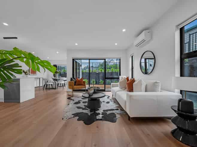 9D Janome Place, Bucklands Beach