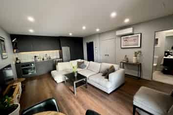 507/2 Launch Road, Hobsonville