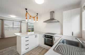 5B Brighton Road, Waihi Beach