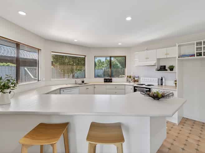 8 Oldham Place, Darfield