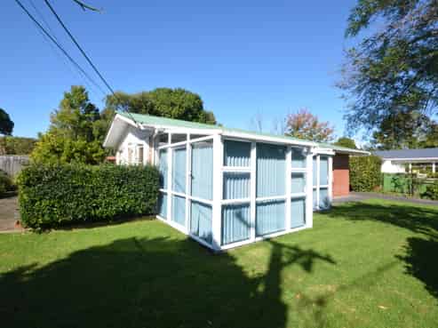 1 Iti Grove, Waikanae
