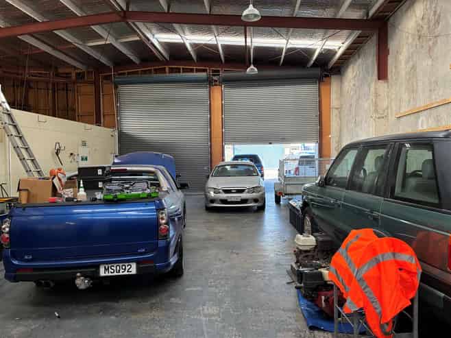 Industrial With Great Parking And Profile