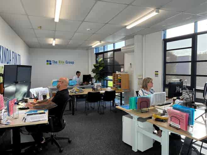 Industrial With Great Parking And Profile