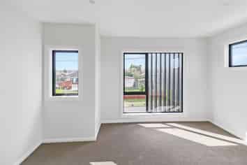 3/3 Capstick Road, Otara