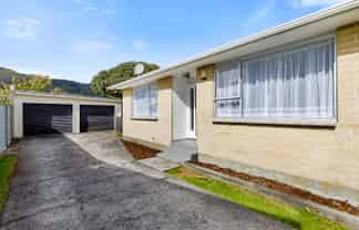 28B Matthews Road, Wainuiomata