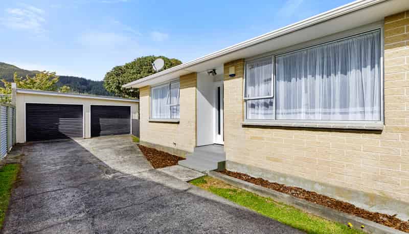 28B Matthews Road, Wainuiomata