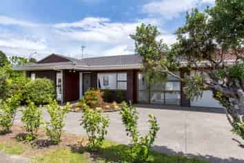 44A Vivian Wilson Drive, Eastern Beach