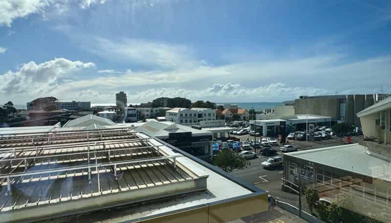 4/167 Devon Street West, New Plymouth