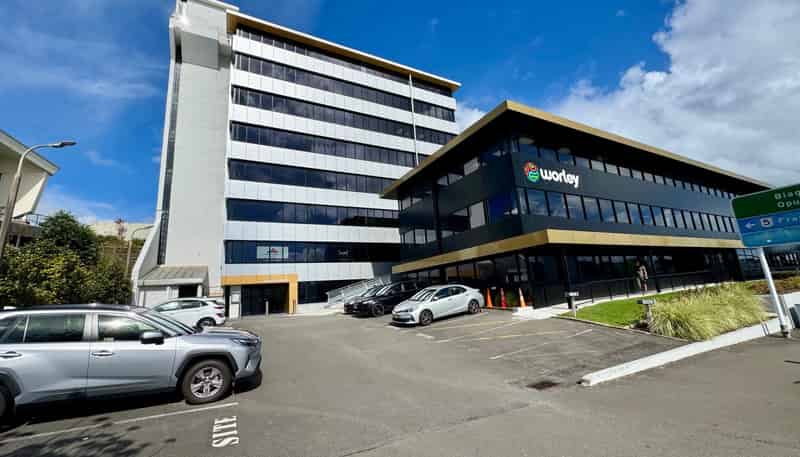 4/167 Devon Street West, New Plymouth