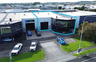 Functional & Efficient Road Front Industrial