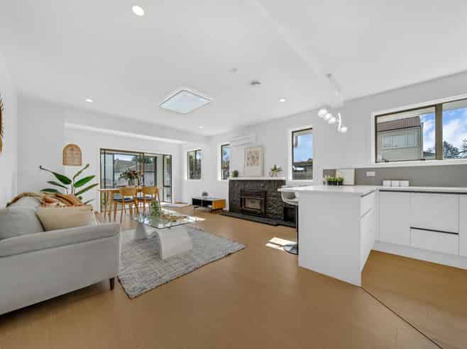 1/26 Don Street, Papakura