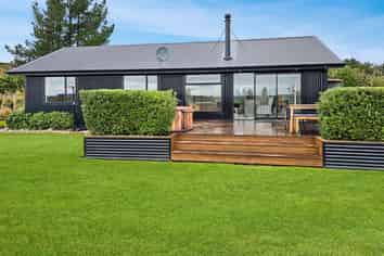 6 Bridge Road, Maheno