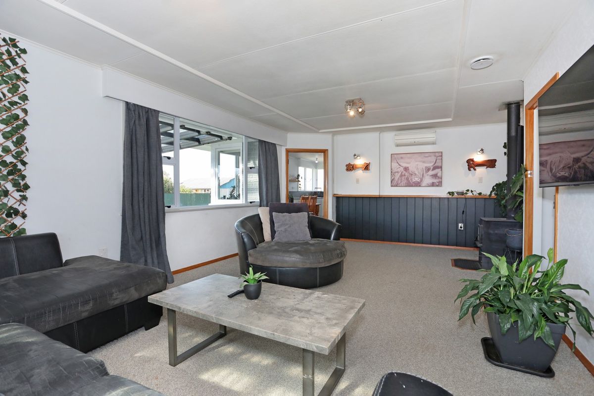 FAMILY ENTERTAINER - SUPERB GARAGE/MANCAVE - Ansicht 5