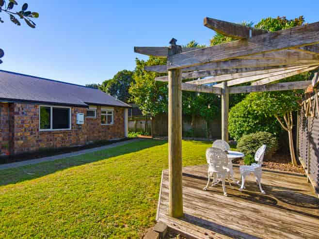 59 Quadrant Heights, Paraparaumu