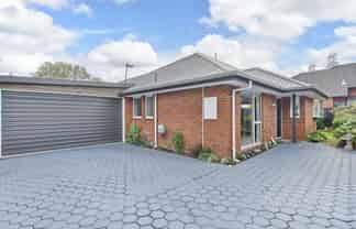2/43 Kedleston Drive, Avonhead