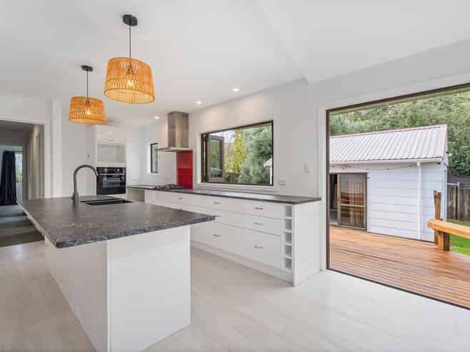 110 Kenwood Drive, Matarangi