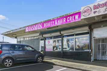 Affordable retail investment | Income with upside