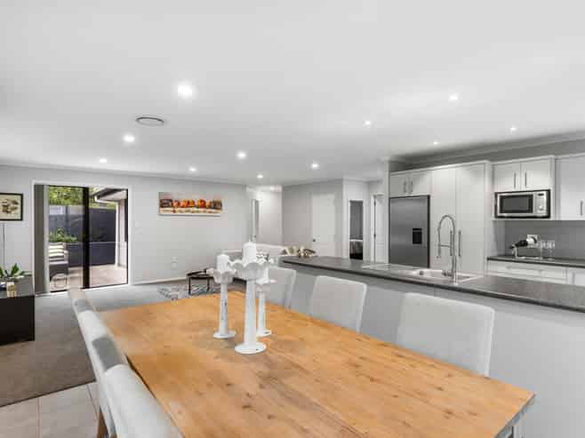 28A Andrew Road, Howick