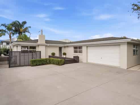 60 Edgecumbe Road, Tauranga Central