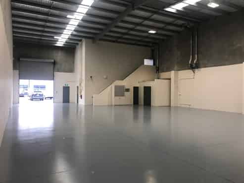 Smart Warehouse and Office Unit