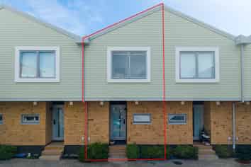 21 Helen Jenepher Lane, Mount Wellington