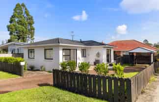 28A Renata Crescent, Te Atatu Peninsula