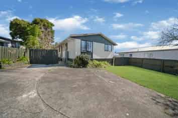 1/79A Colwill Road, Massey