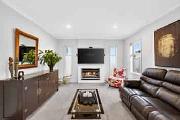 50 Kapiti Drive, Poraiti