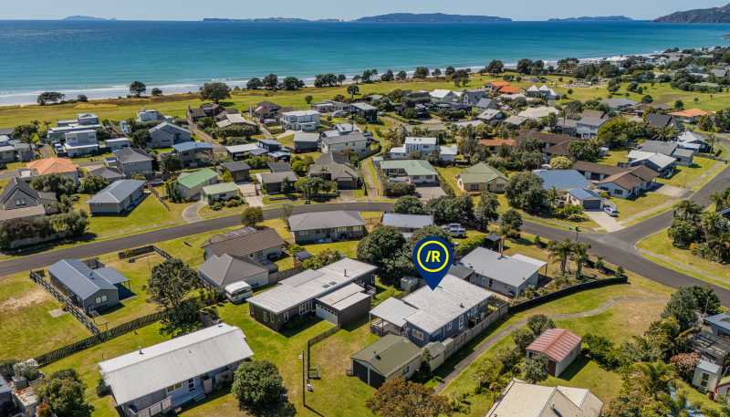 108 Manuka Place, Matarangi