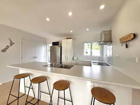 108 Manuka Place, Matarangi