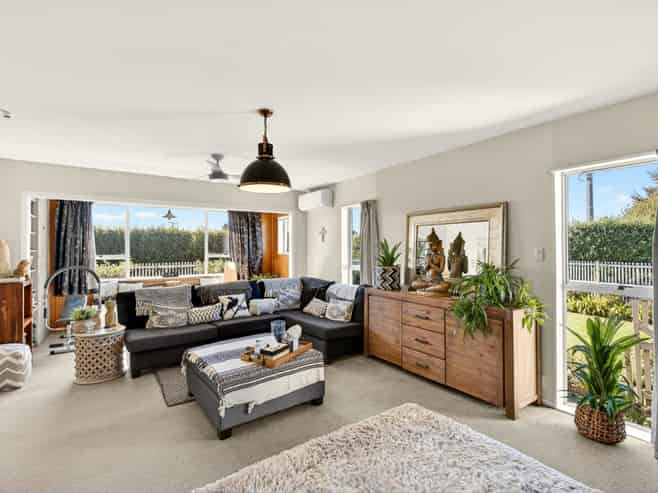 15 Kimberley Road, Darfield