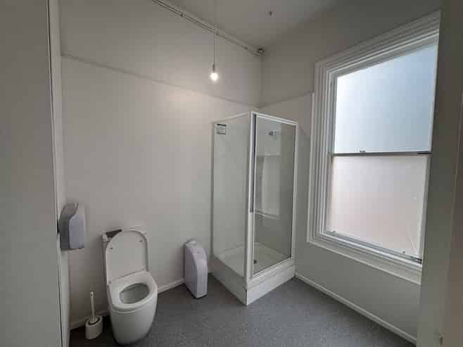 Ground Floor Office with Parking – Thorndon Quay