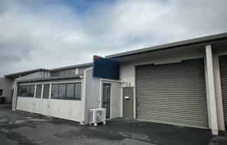 Affordable 169sqm Warehouse in Henderson