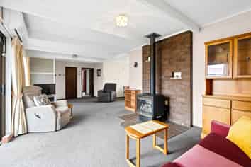 16 Strathmore Avenue, LEVIN