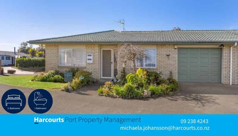 1/8 Village Place, Tuakau