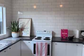 2/16B Balmoral Terrace, Otumoetai