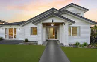 19 Lakeridge Close, Northcross