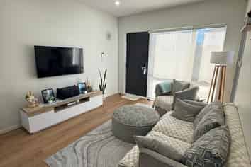 4B Weston Avenue, Papatoetoe