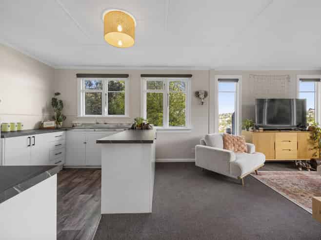 66 Lindsay Road, Balaclava