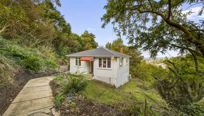 66 Lindsay Road, Balaclava
