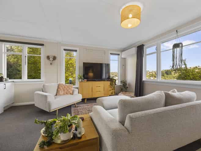 66 Lindsay Road, Balaclava