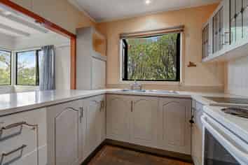 904A Whangaparaoa Road, Manly