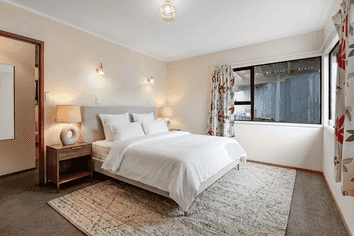 904A Whangaparaoa Road, Manly