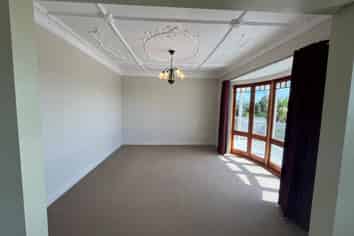 123 Wairau Road, Oakura