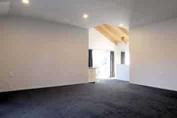 111 West Harbour Drive, West Harbour