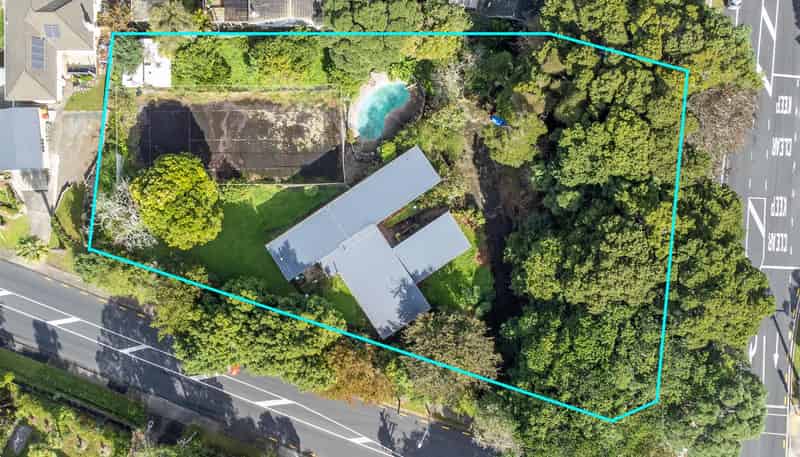  61 Hill Road, Hill Park