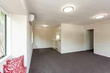 23 Seaview Road, Marfell