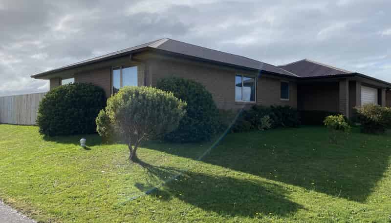 1 Hinton Court, Kingswell